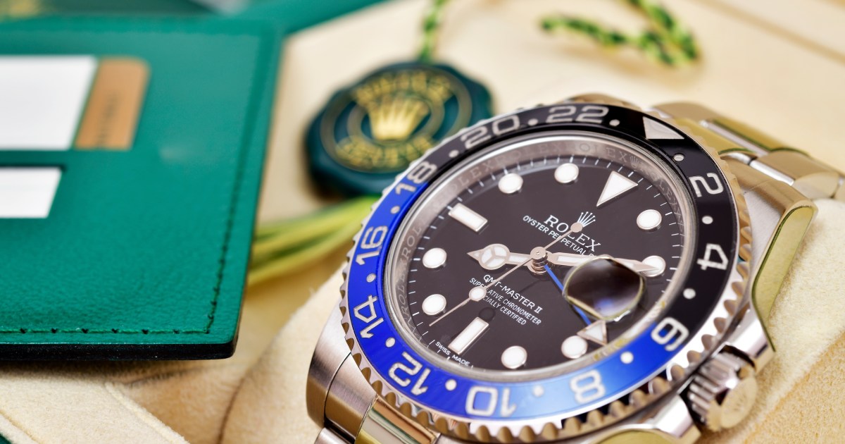 Rolex Batman vs Rolex Batgirl What