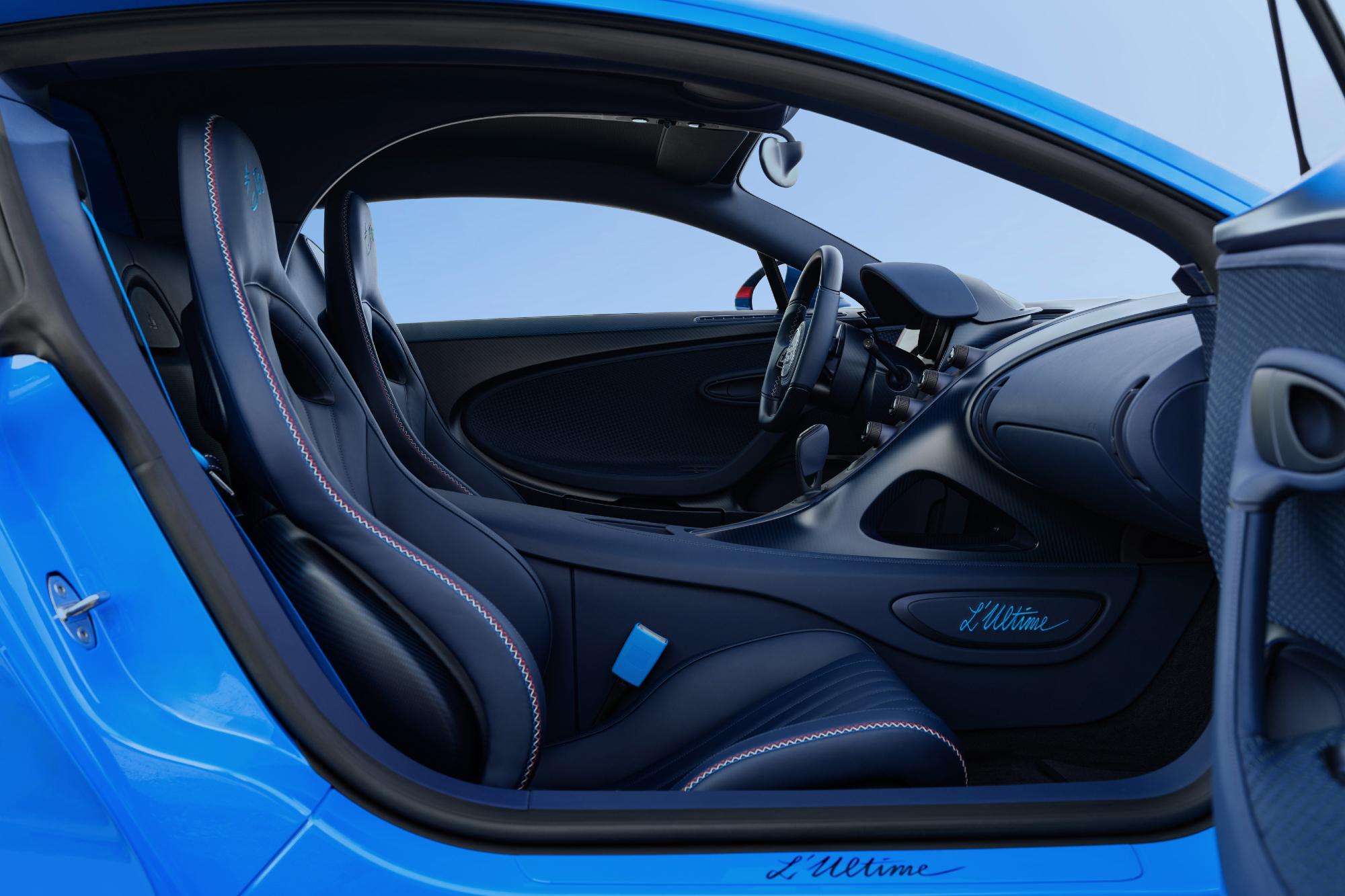 Bugatti Chiron Super Sport last of 500 right side interior view.