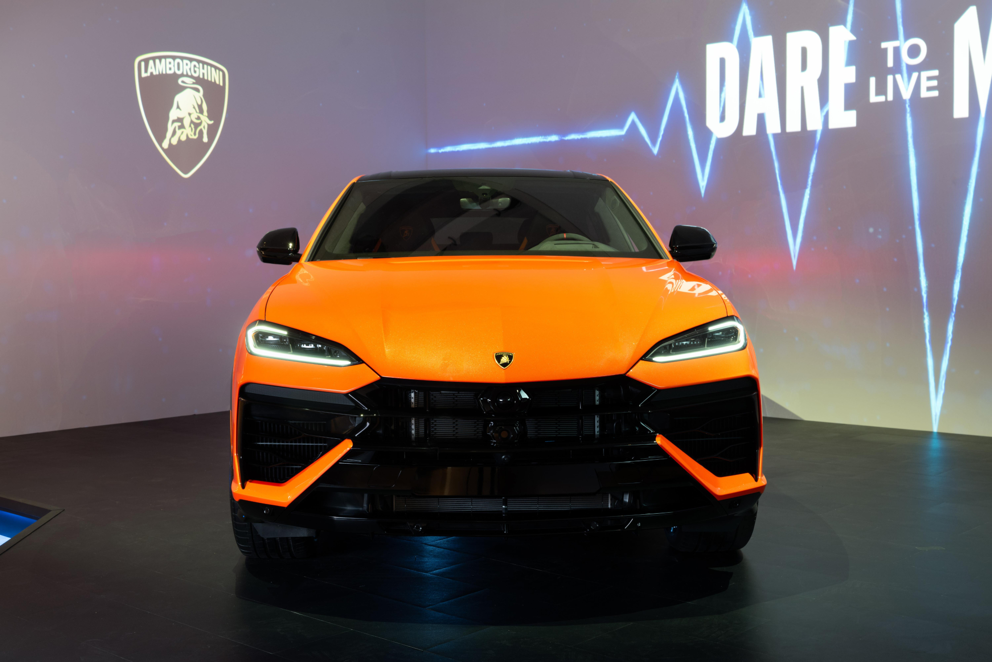 Lamborghini Urus SE Super SUV shot front on at Chelsea Arts District debut event.