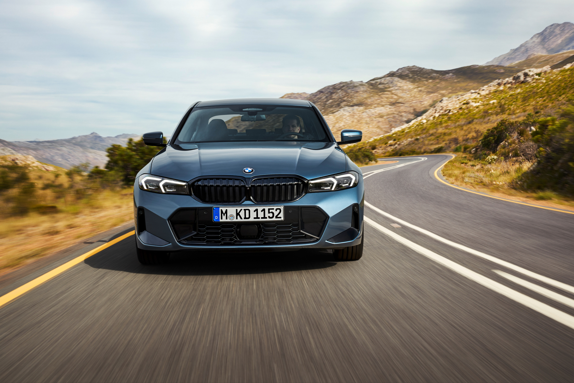 2025 BMW 3 series Mild hybrids with chassis tuned for sportiness and comfort The Manual