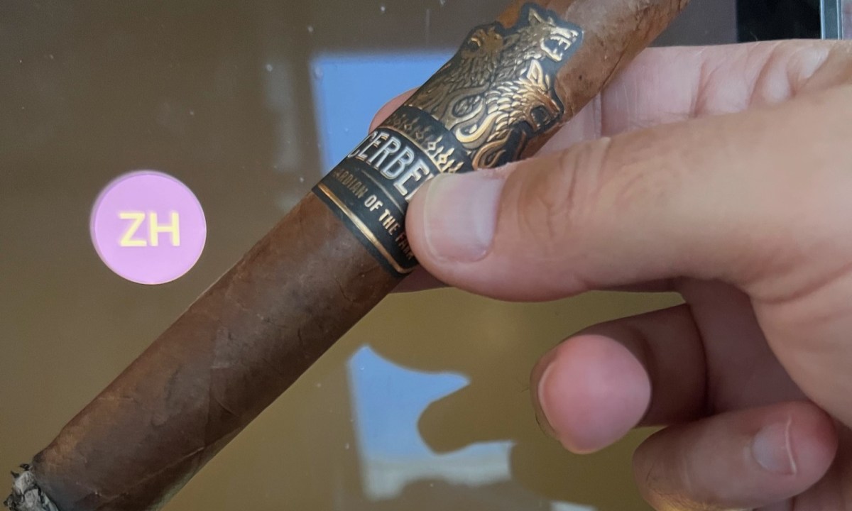 Guardian of the Farm Cerberus cigar from Aganorsa cigar tasting experience