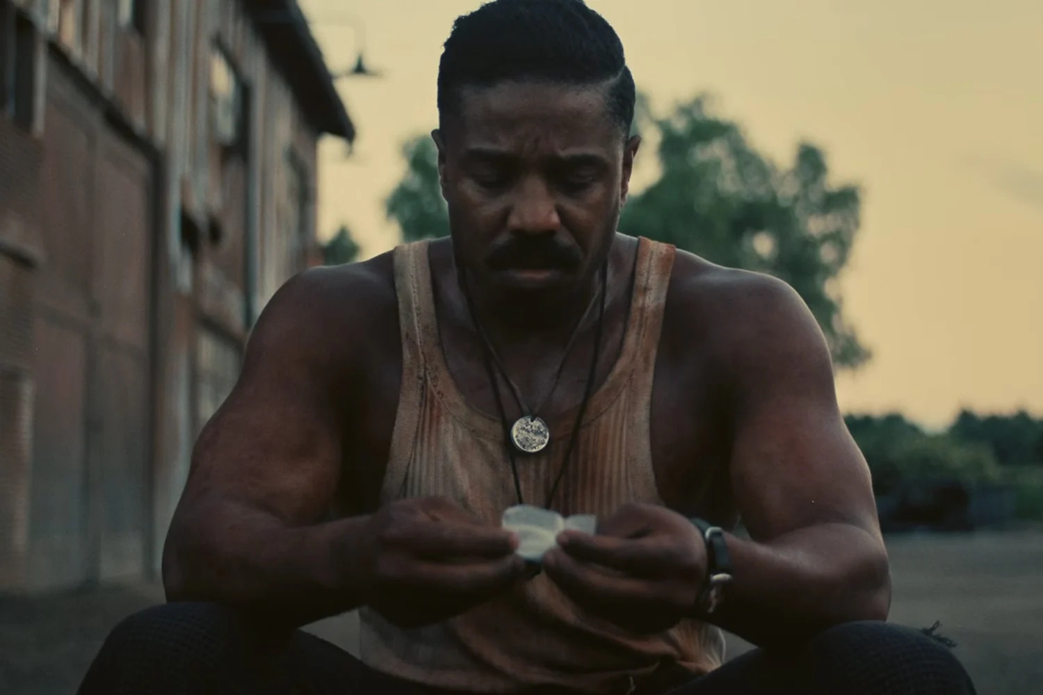 Michael B Jordan in Sinners