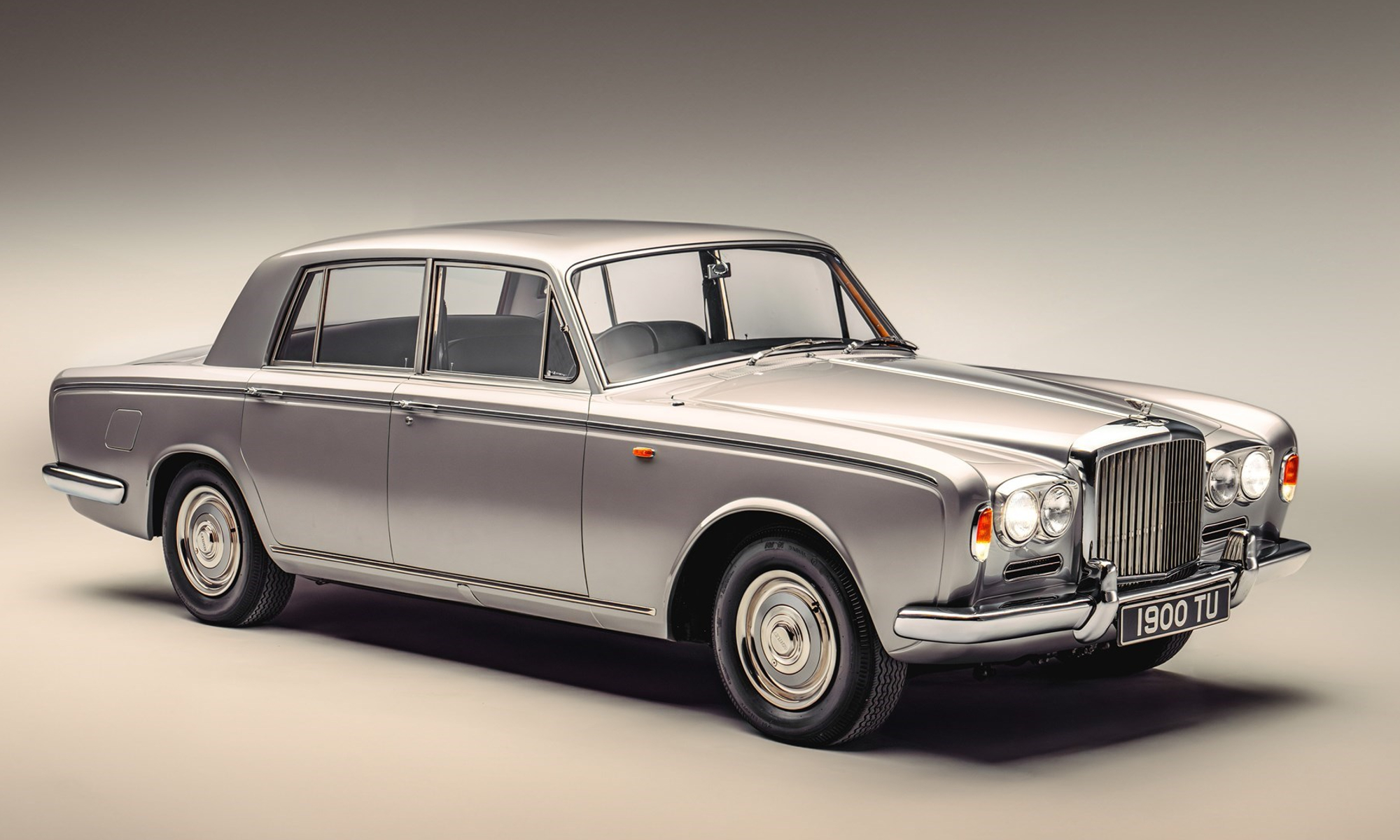 Thoroughly recomissioned and restored Bentley T-Series standad saloon when original right front three-quarter view.
