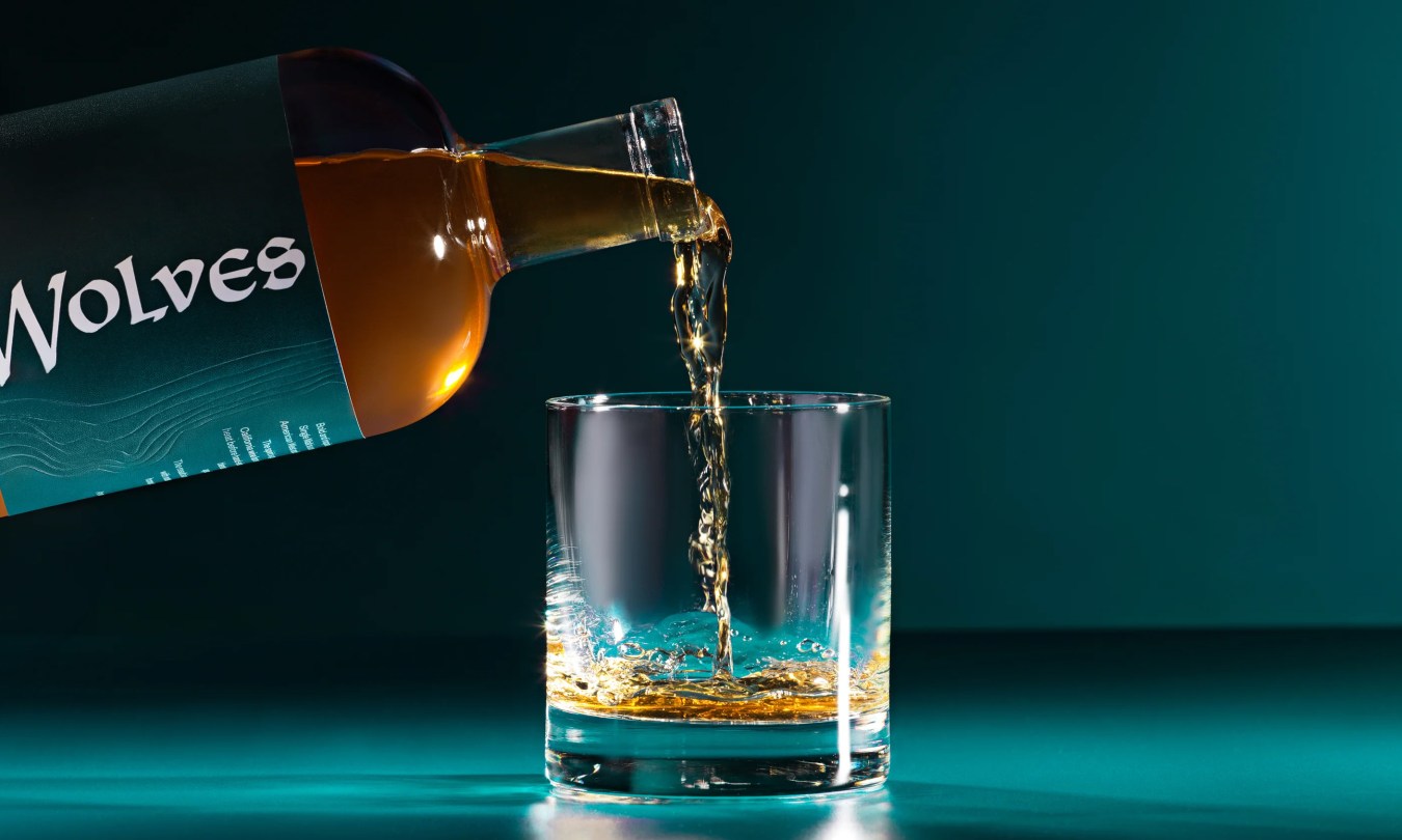 wolves whiskey