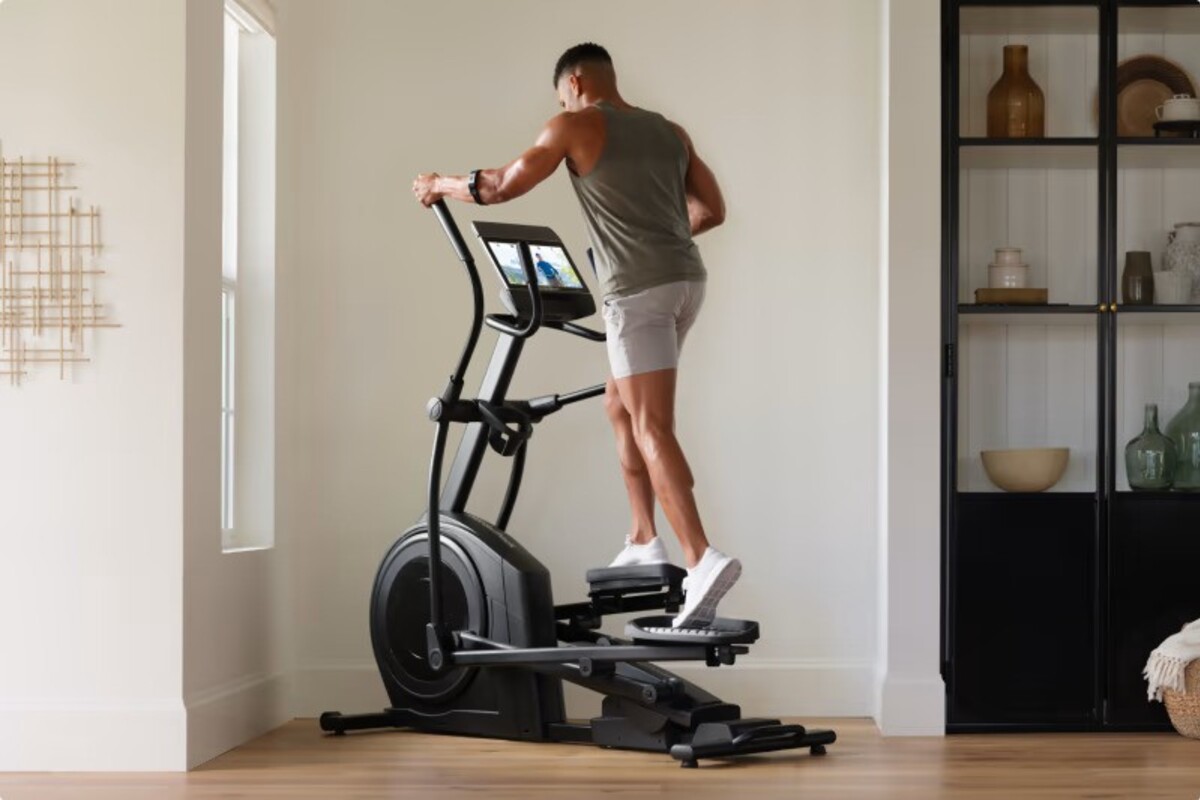 NordicTrack AirGlide 14i Elliptical