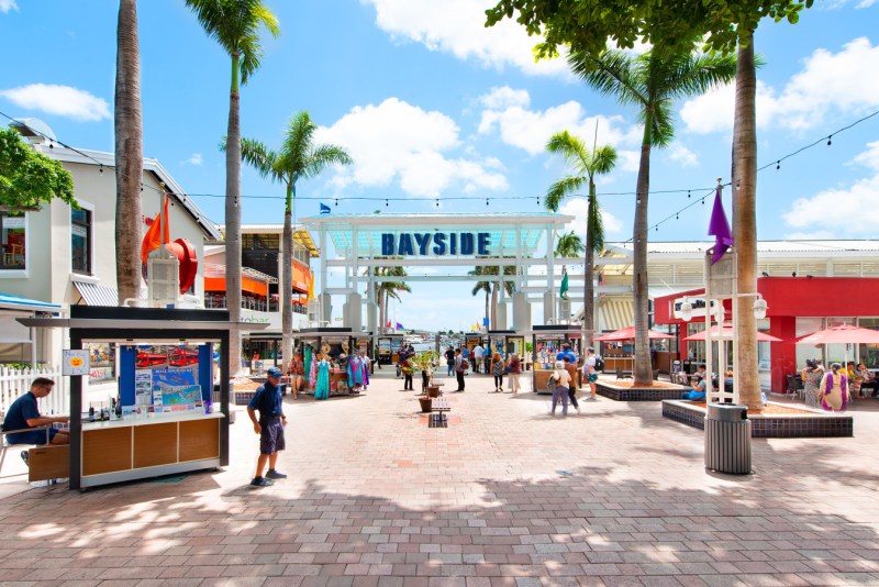 Your guide to the best Miami vacation - The Manual 25 Bayside Marketplace
