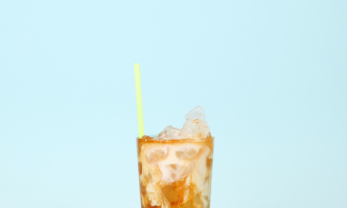 white elephant cocktail recipe