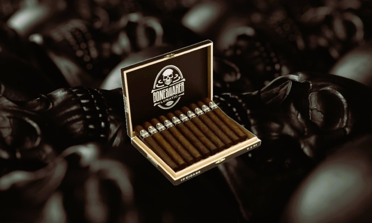 Boneshaker Lunatic cigar box of ten for hero