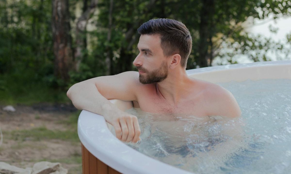 ron-lach-man hot tub outdoors relax
