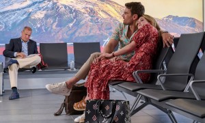 Theo James and Meghann Fahy in White Lotus
