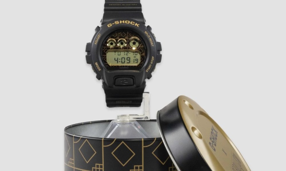 G-Shock x Baseballism with case