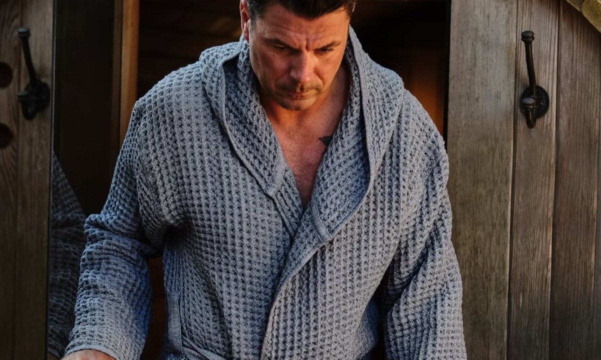 Huckberry Cozy Shop Robe