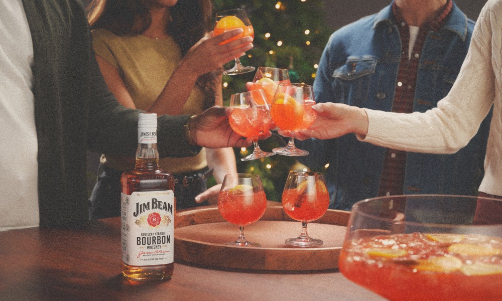 last minute holiday cocktails jb 16x9 meta us holidaypunch 2024 s01 clean