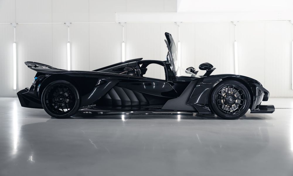 praga bohema supercar 21