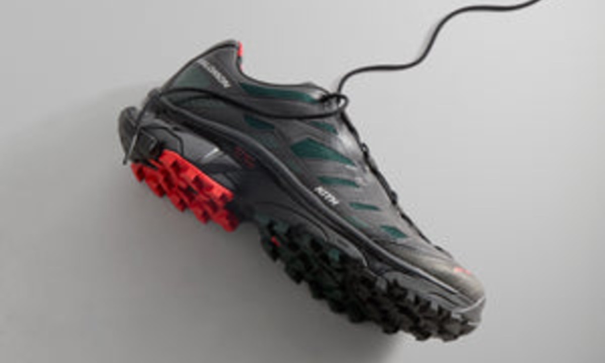black sneaker with red insole