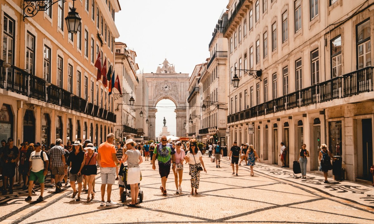 portugal trip by louis droege unsplash