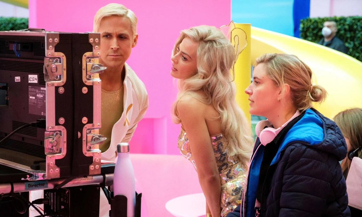 Greta Gerwig directing Barbie.