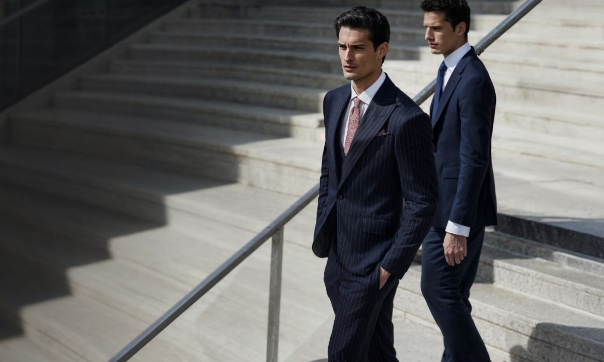 Hockerty suits in blue