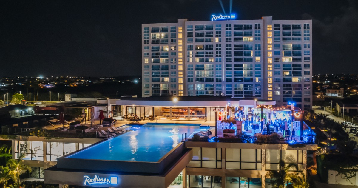 Celebrate Carnival in style with Radisson Blu Aruba’s exclusive luxury offers