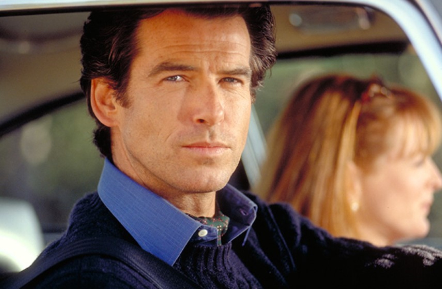 James Bond in cravat