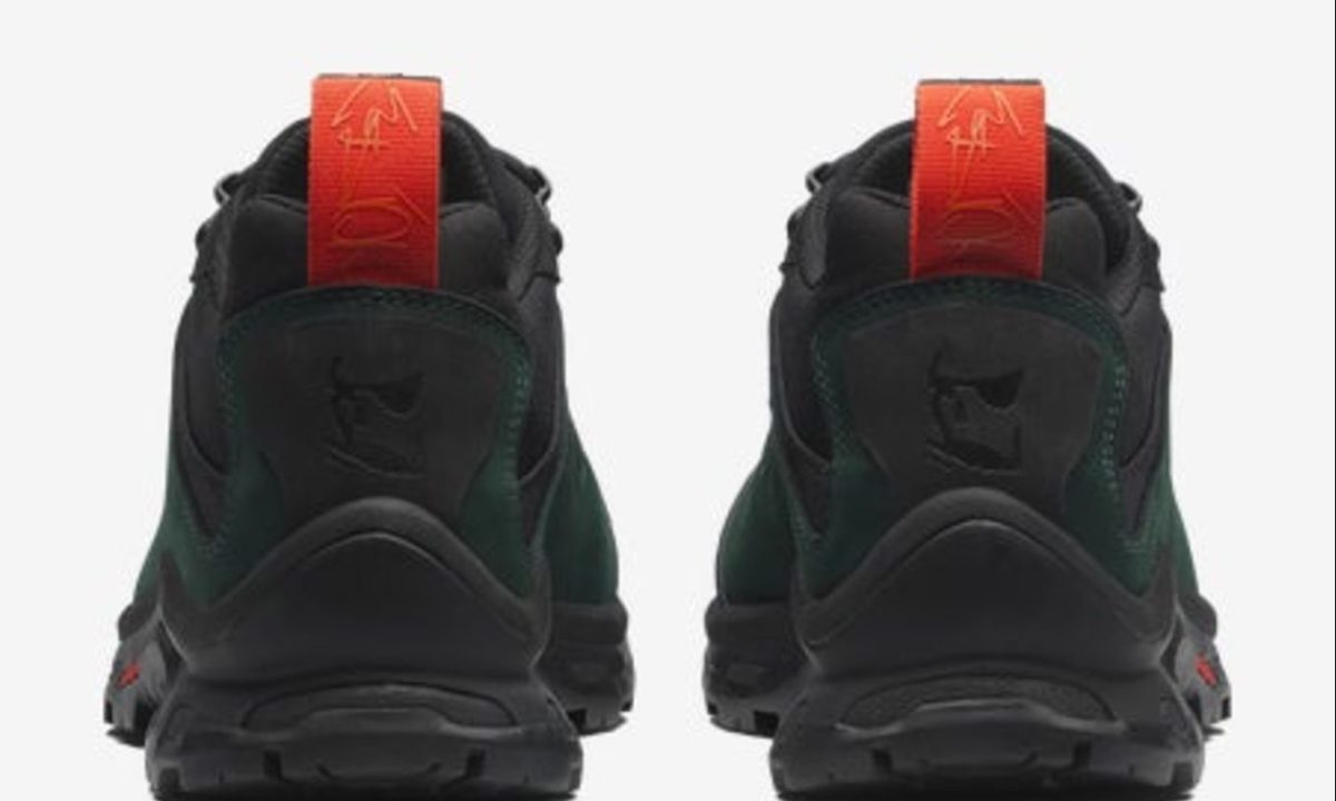 back heel product photo of salomon sneaker
