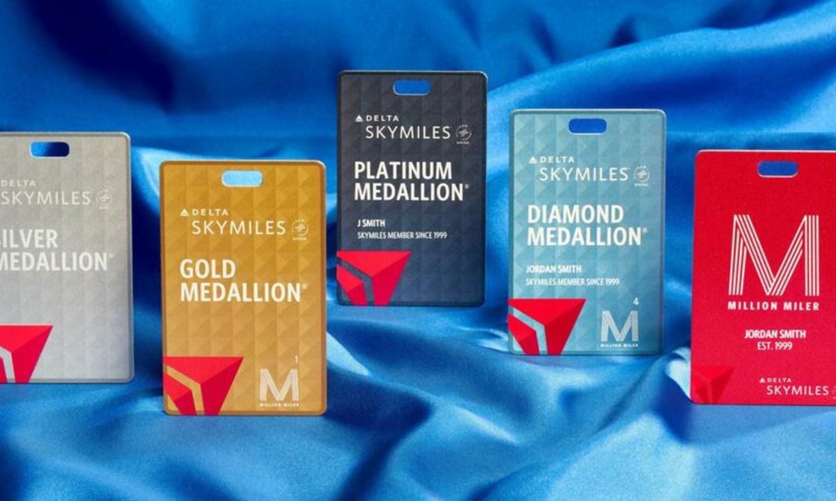 delta 2025 medallion year bag tags hero 1