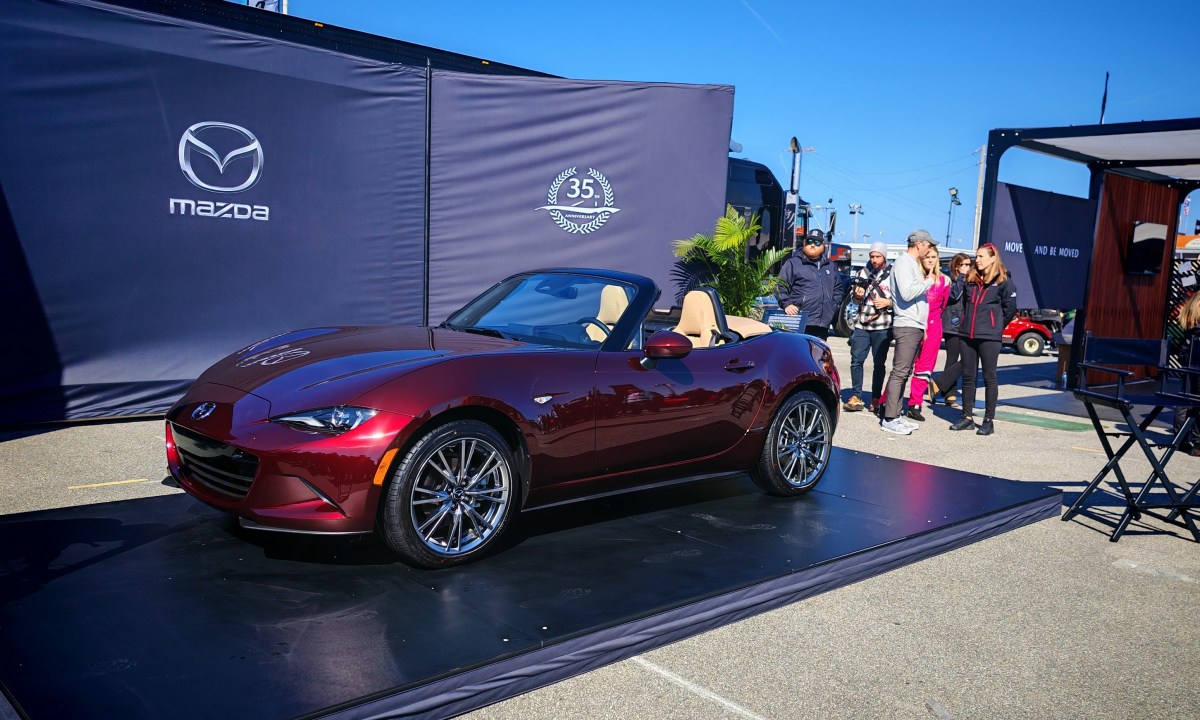 Front 3/4 view of the Miata 35th anniversary edition