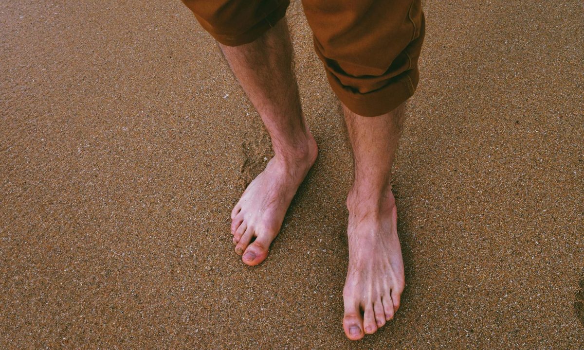 barefoot