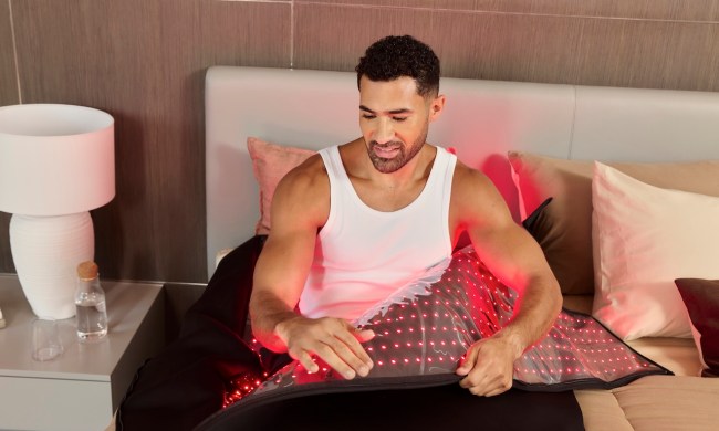 Red light therapy blanket
