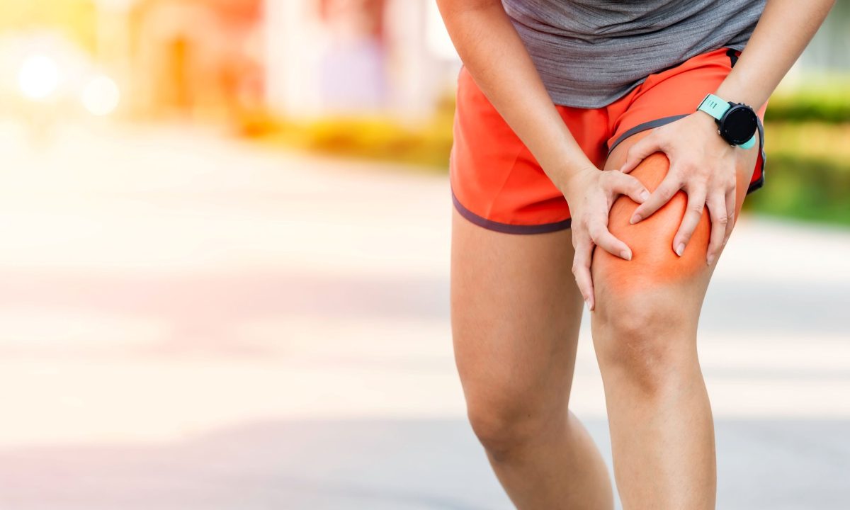 Man with knee pain or chafing