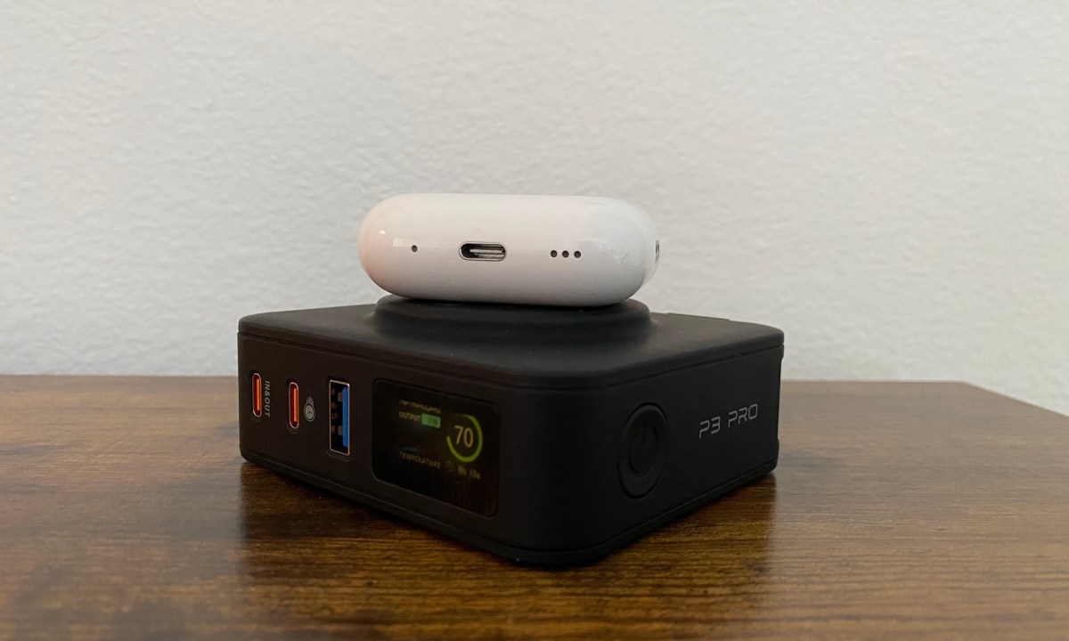Infinacore P3 Pro charging Apple AirPods
