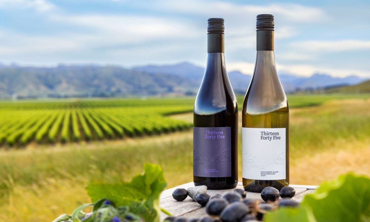 air new zealand 1345 wine thirteenfortyfivebottlesmarlboroughbackdrop  pc
