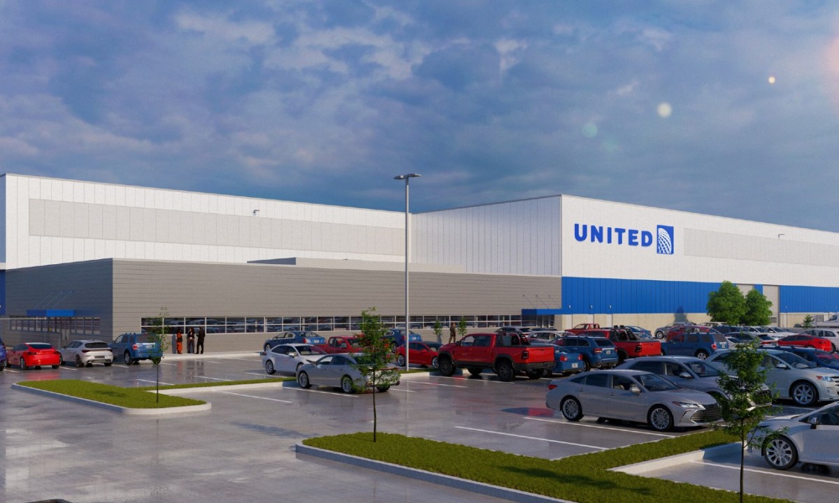 United Airlines new facility