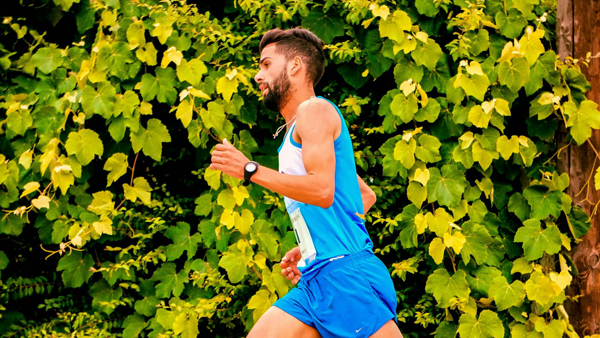 man running marathon