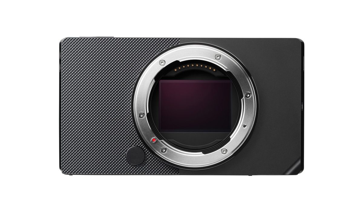The Sigma BF camera in black