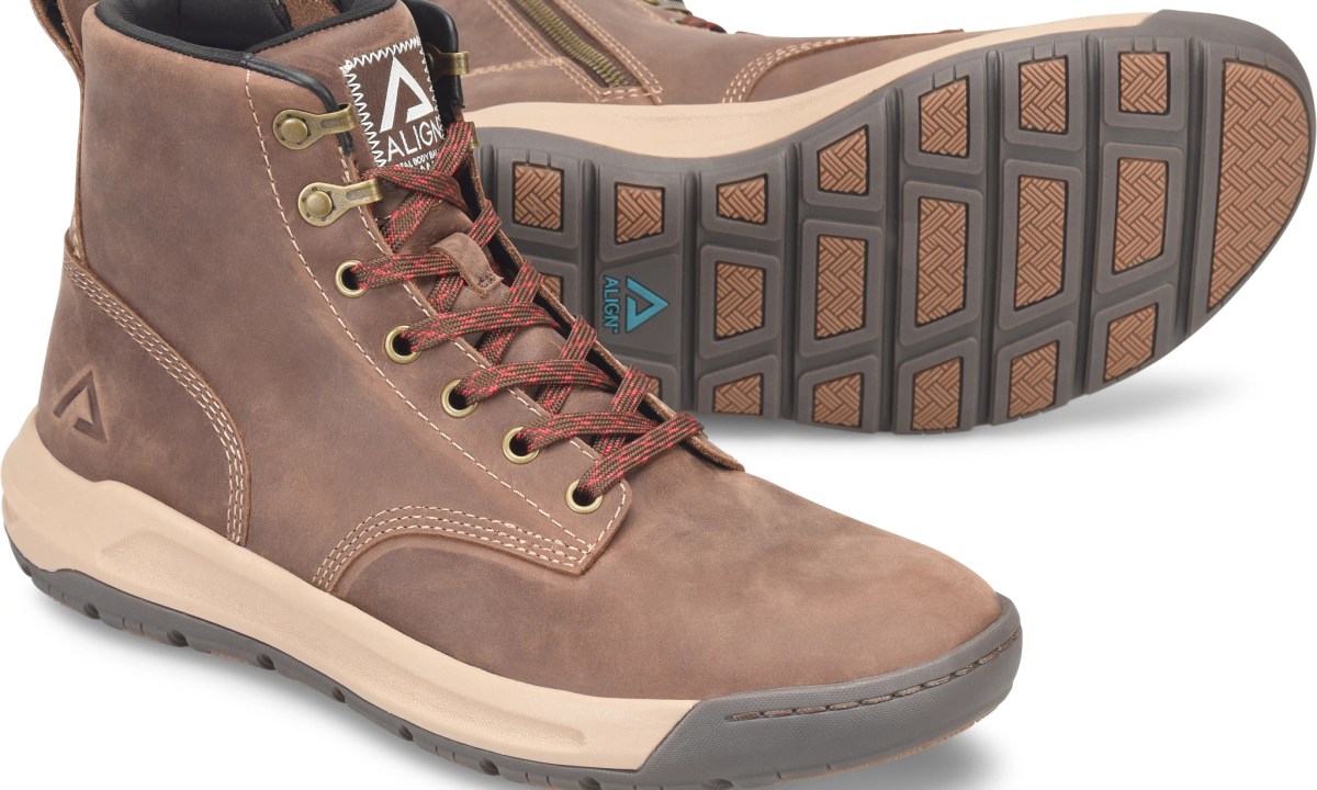 align lace up hiking boots