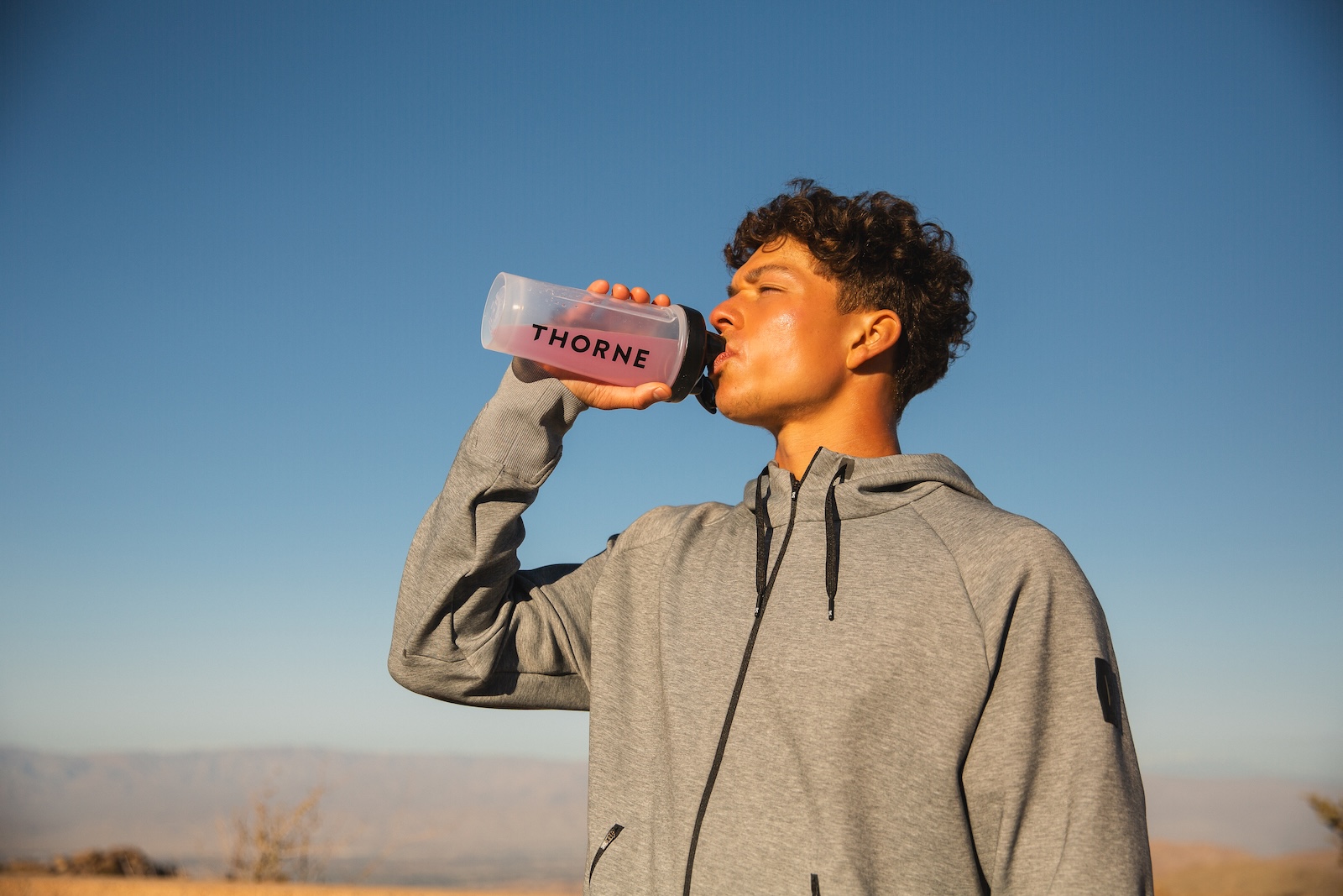 Ben Shelton drinking electrolytes