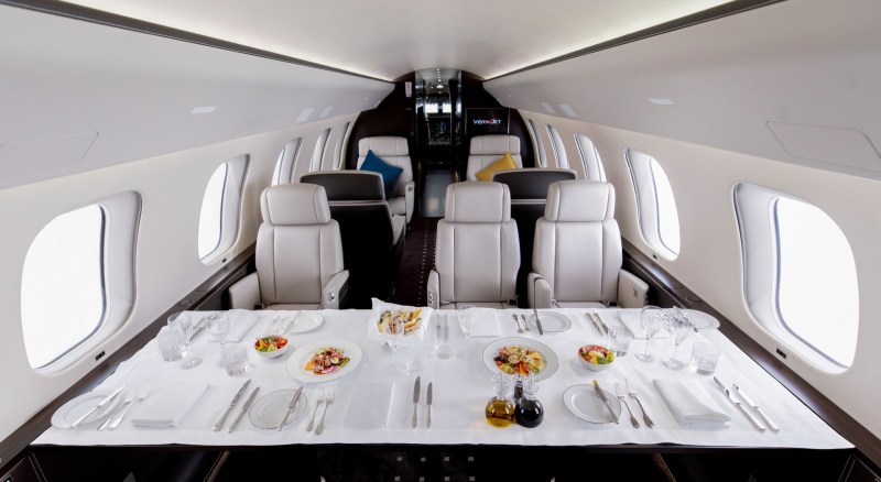 VistaJet meals