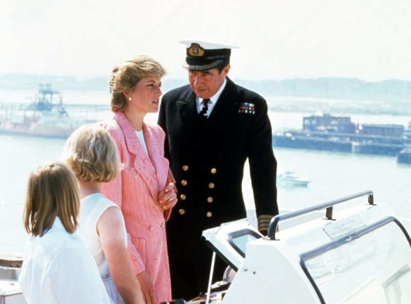 Queen Elizabeth 2