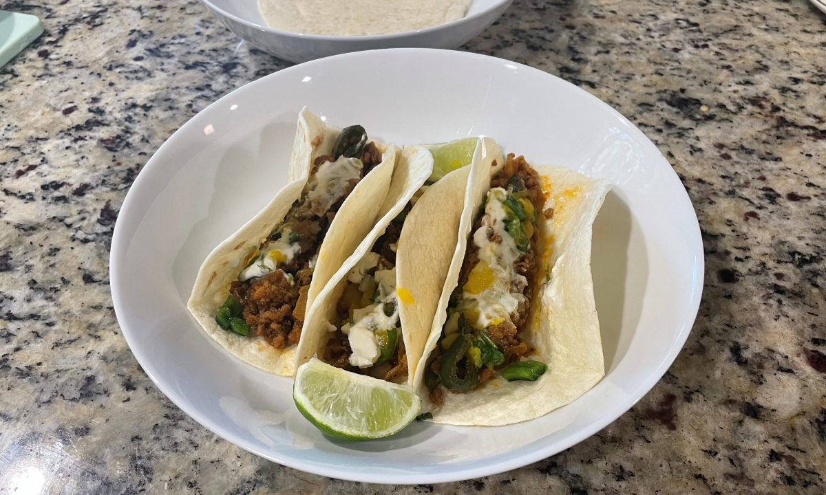 Hello Fresh Pork Mango Salsa Tacos meal