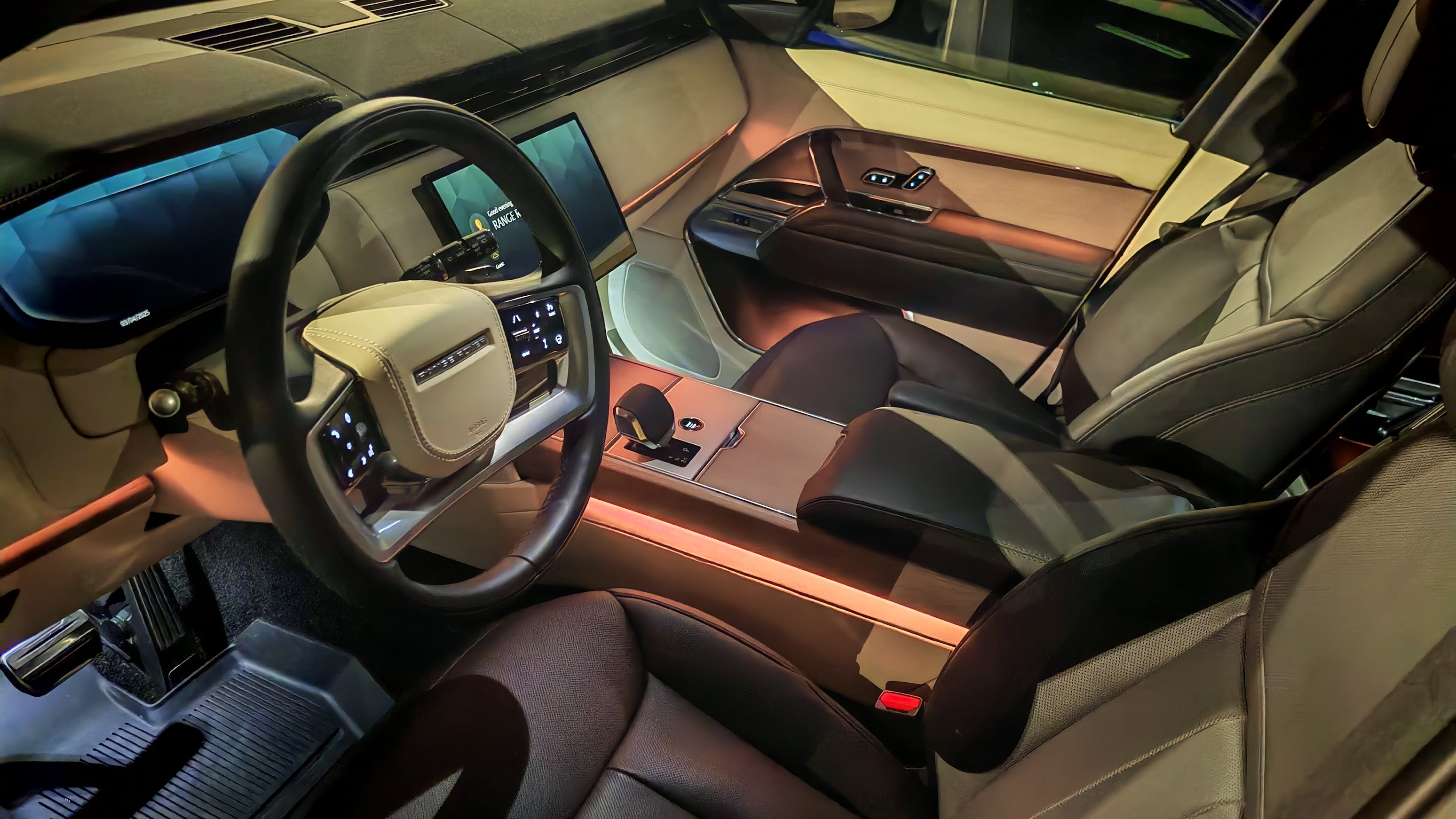 Range Rover P400SE interior lit up