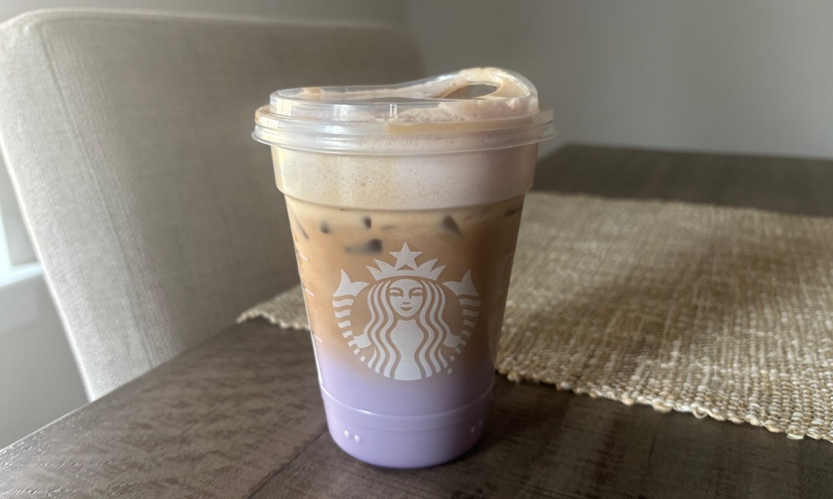 Starbucks Iced Lavender Oatmilk Latte