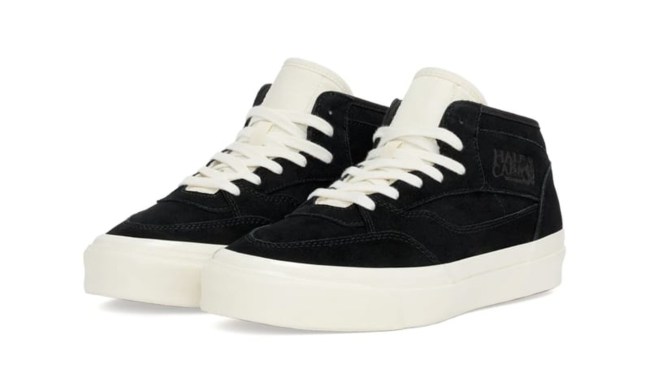 black JJJJound x vans sneaker