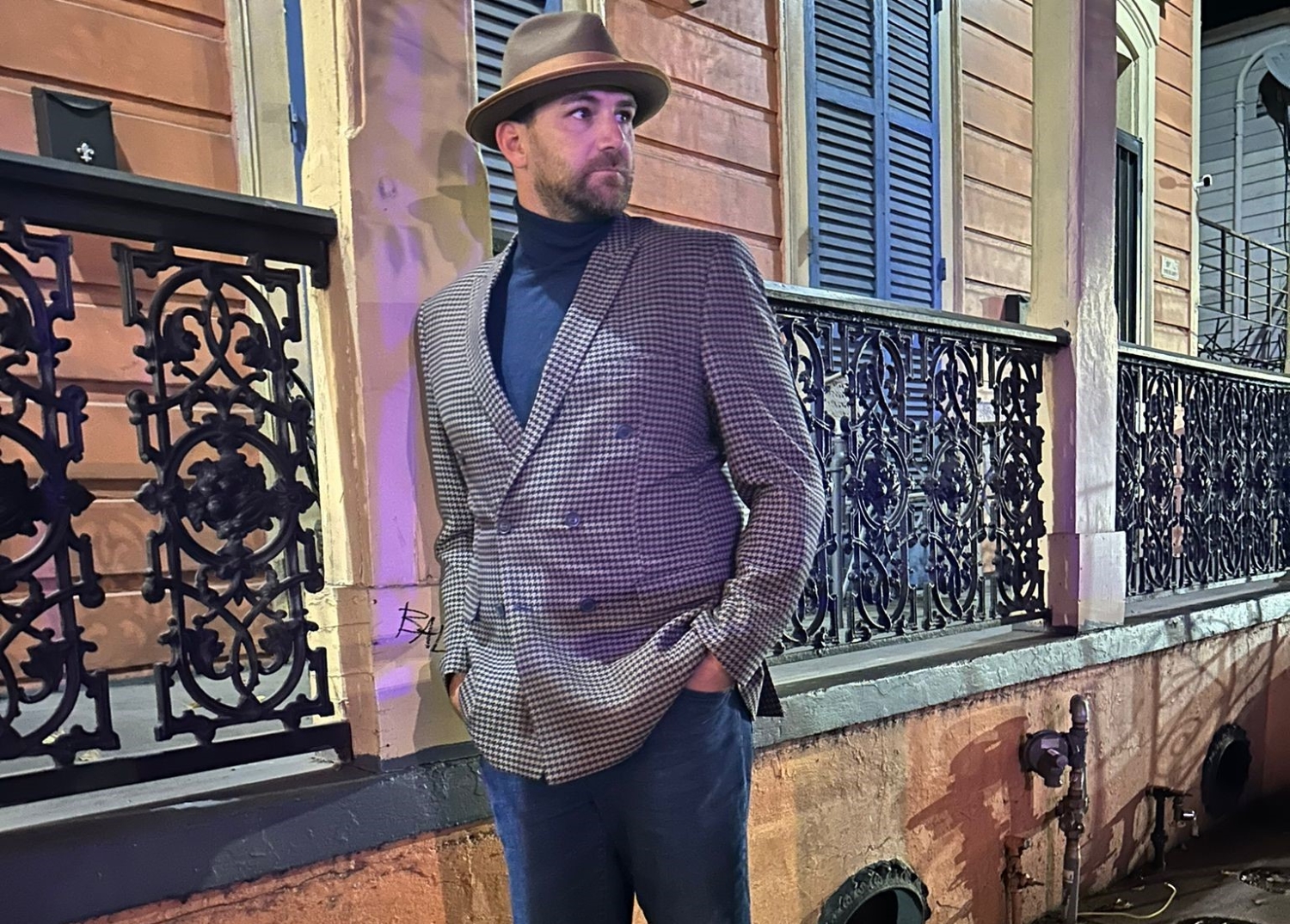 Man in blazer and jeans