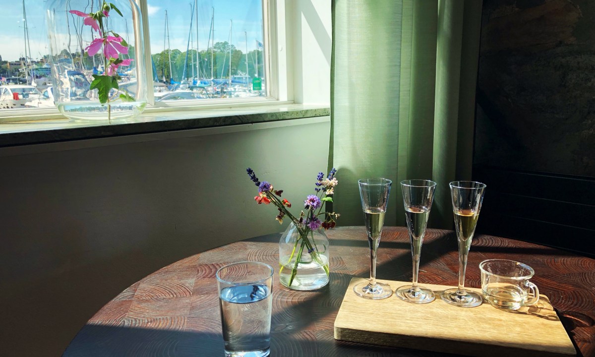 Alcohol tasting: Aquavit, Bitter orange snaps, Bask, Arrack punsch