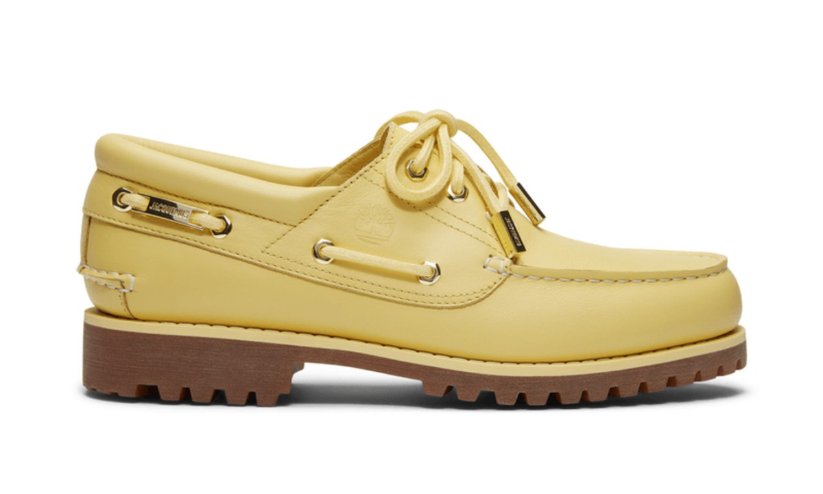 side profile of Timberland/Jacquemus boat shoe