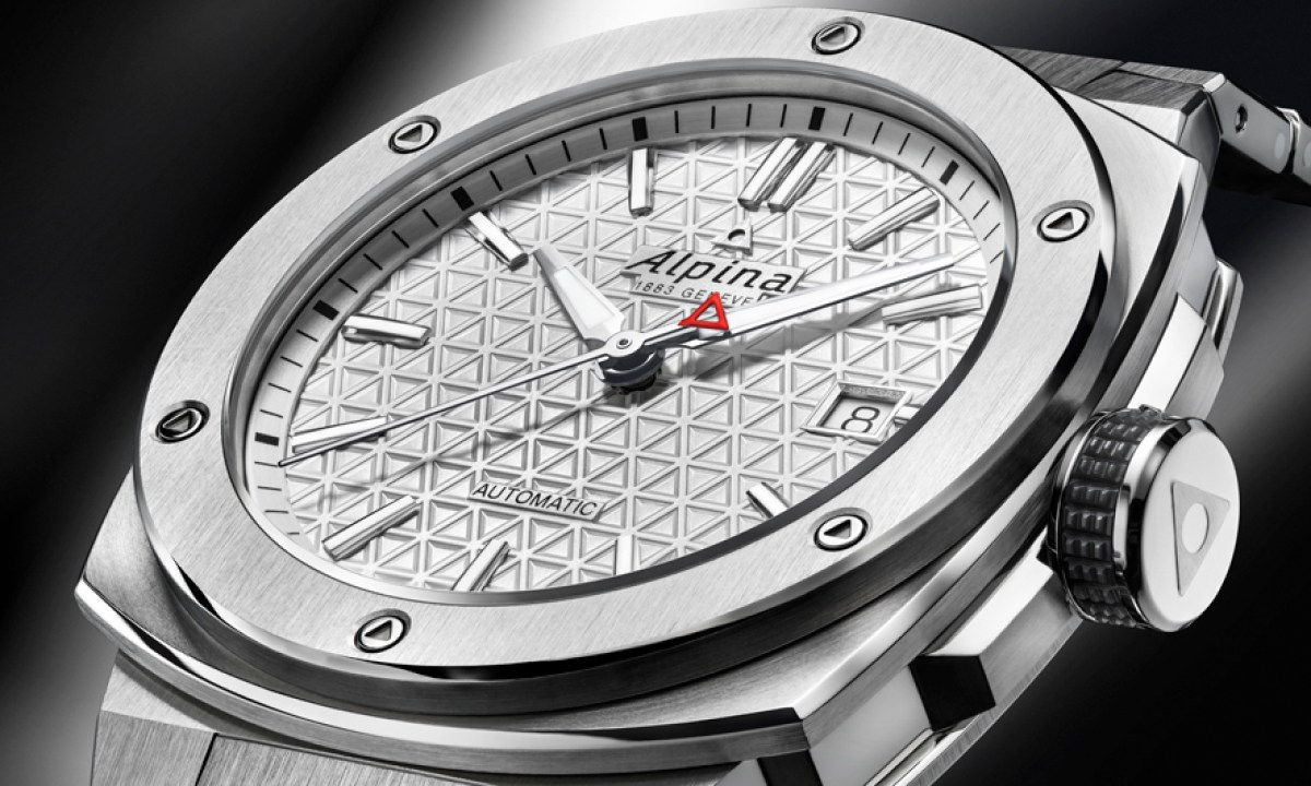 Titanium alpina model