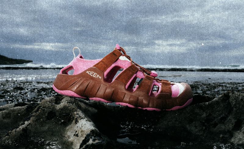 pink keen hiking patrol sandal