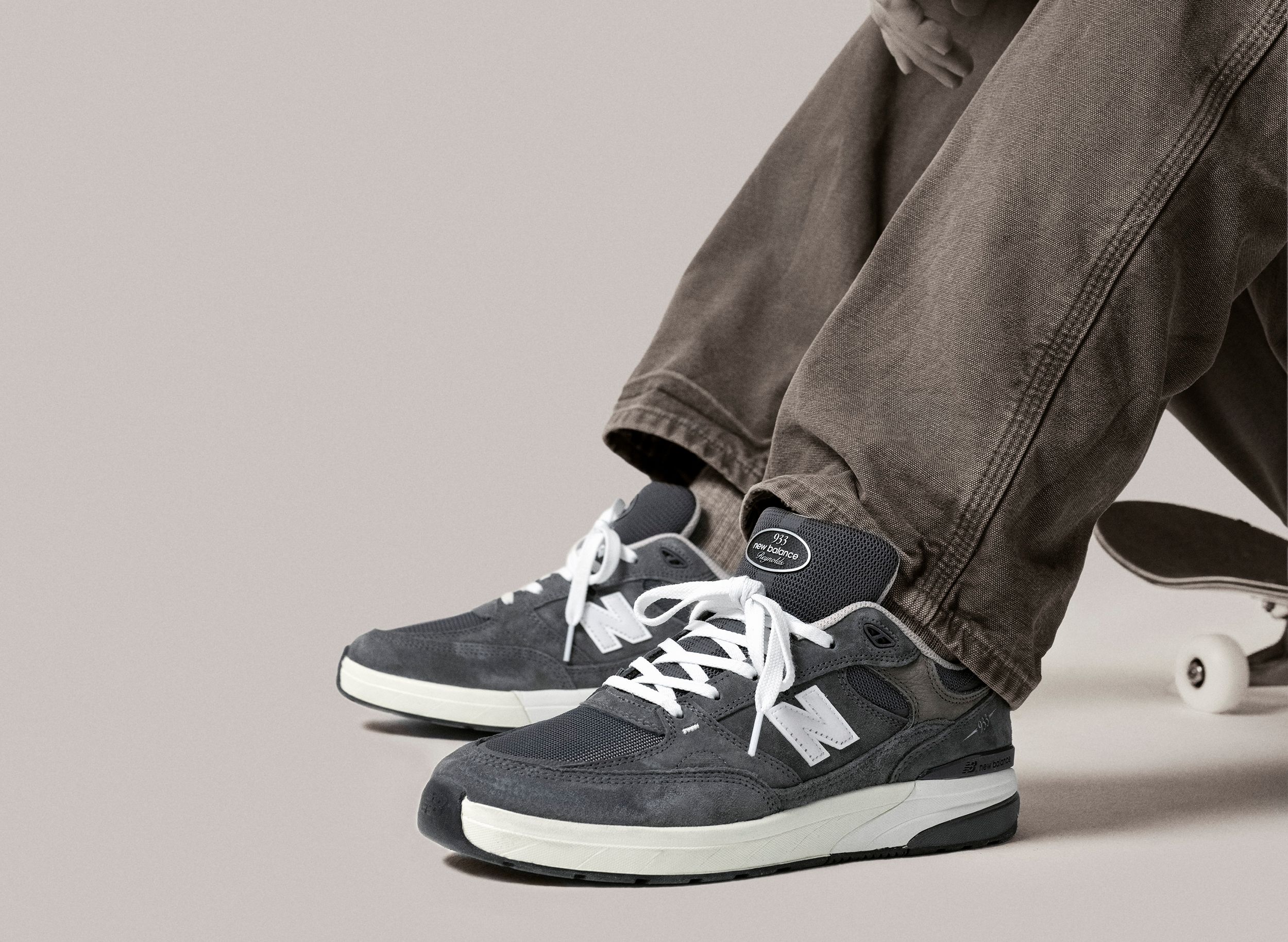 man wearing new balance 993 grey sneaker