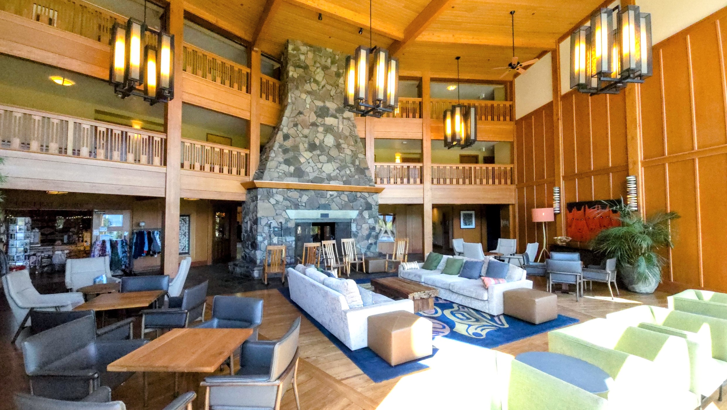 Communal area in Skamania Lodge